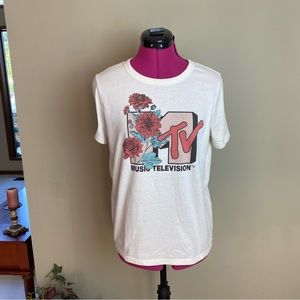 MTV Logo Tee Shirt with Flowers Women’s Size Medium